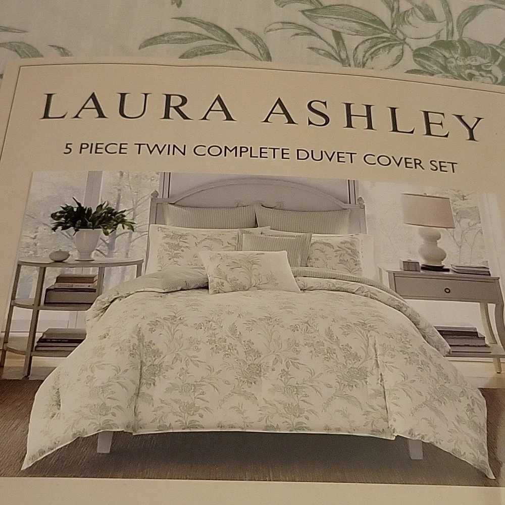 Laura Ashley Home Natalie sage green white floral twin duvet cover 5 pc set  New